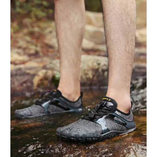 Chaussures De Randonnées Pour Marcher Dans L’eau |